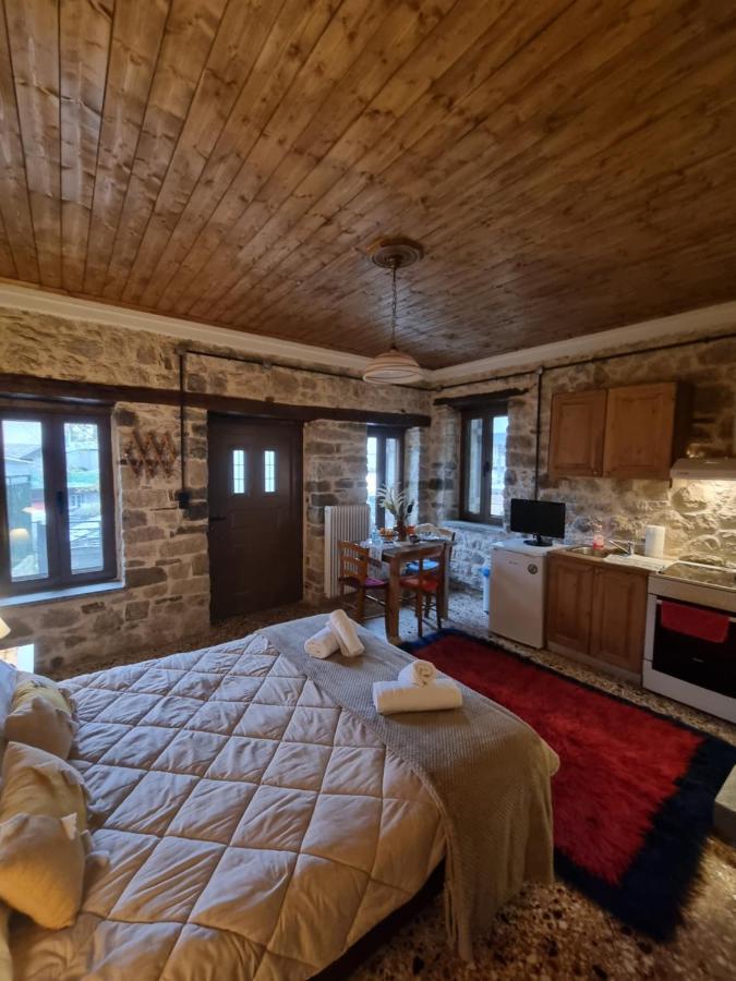 Οικιεσ Παλιοσ Φουρνοσ Appartement Pramanta Buitenkant foto